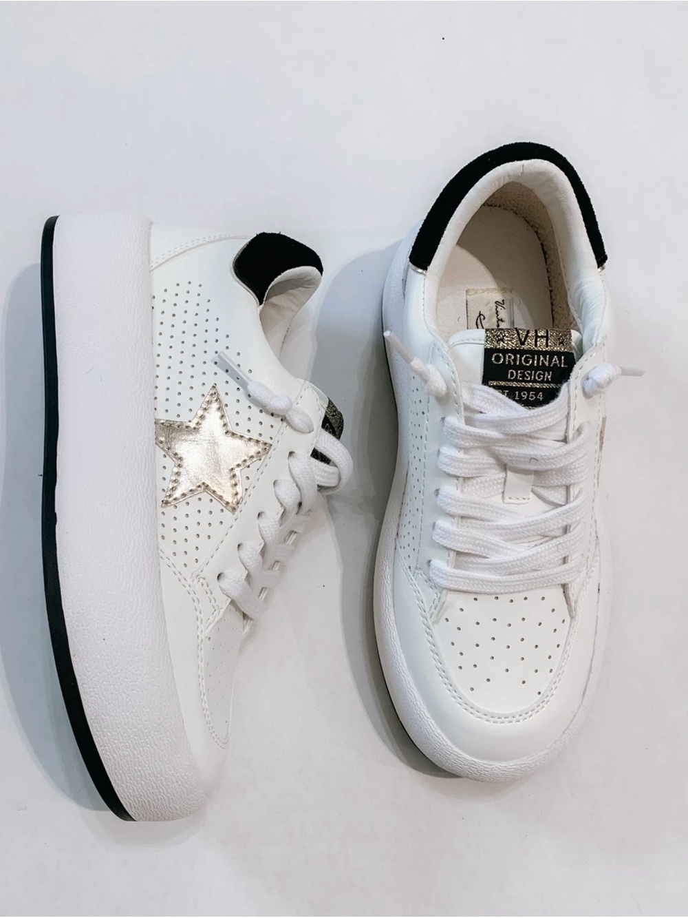 Vintage Havana Sneakers